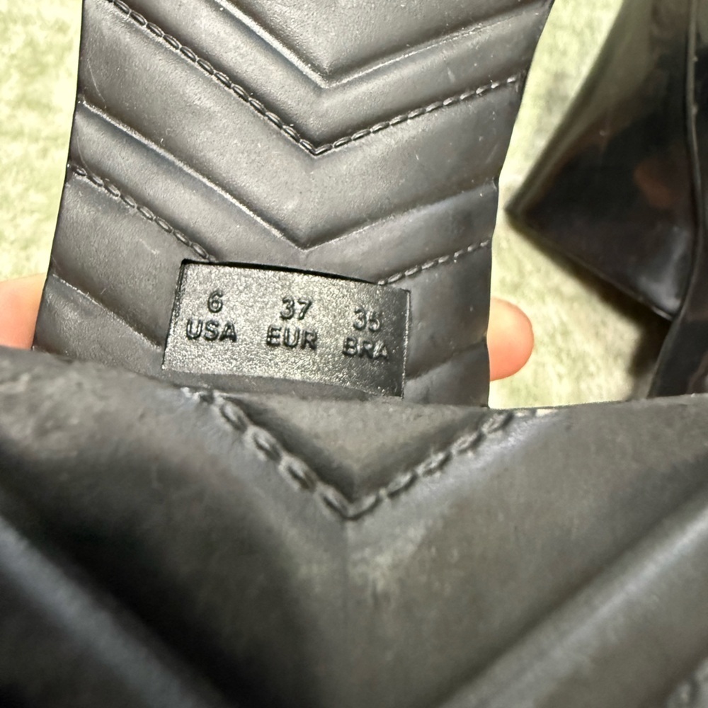 Glaze Women's Glossy Black Mules - Picture 5 of 6